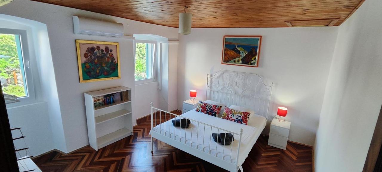 Family House "Pansion Kvarner" Villa Punat Bagian luar foto